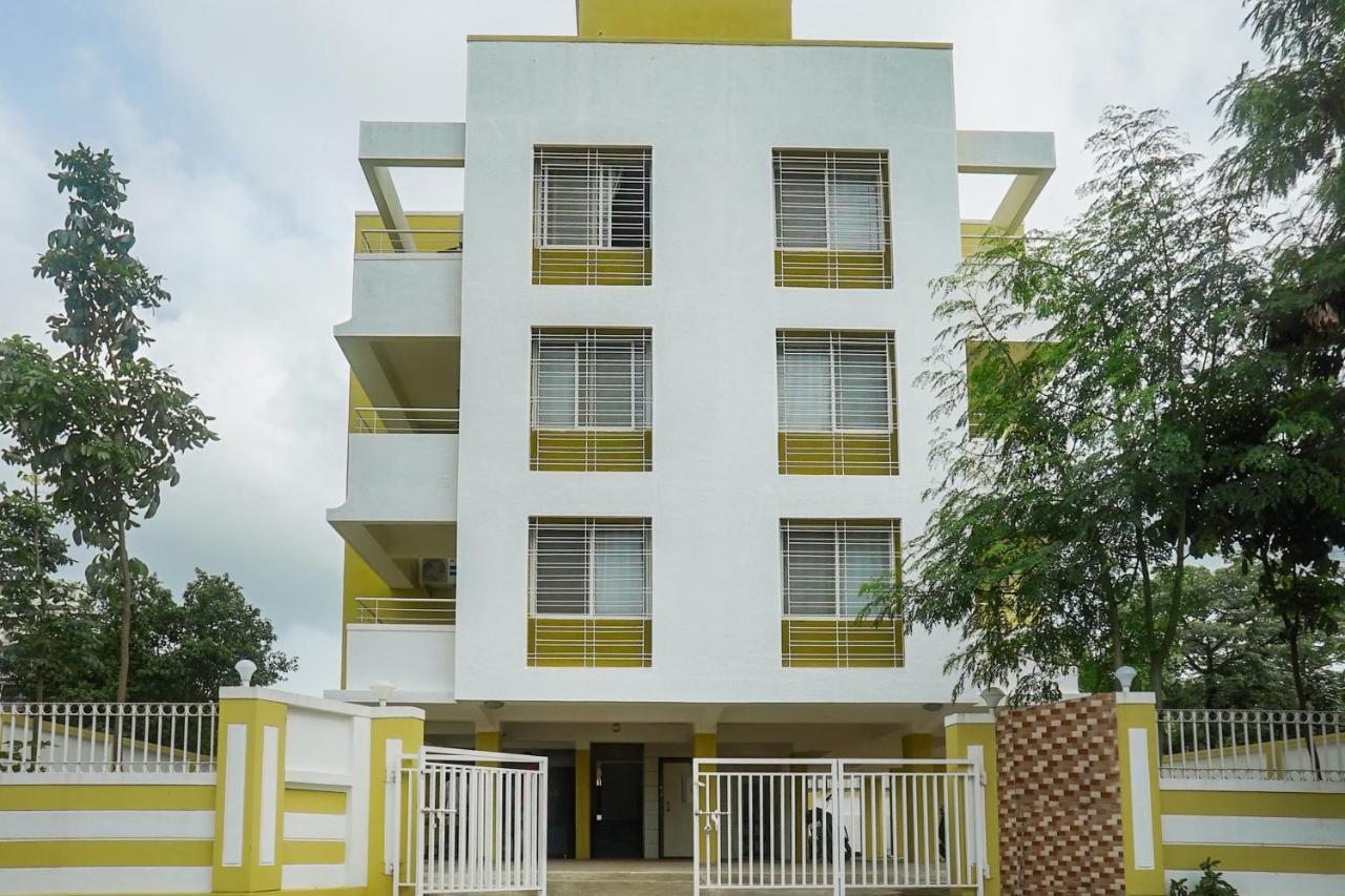 Hotel Oyo 16007 Sk Executive Yerandwane Exterior foto